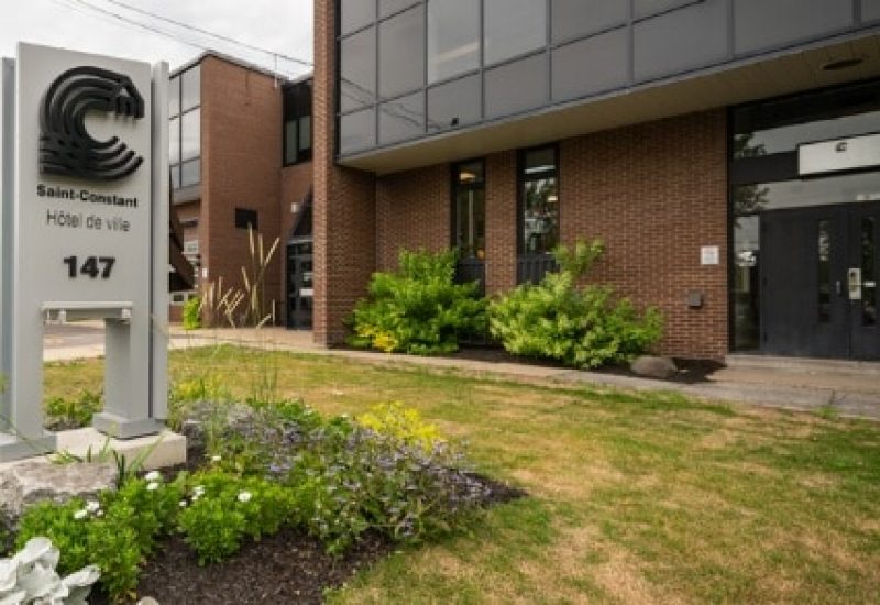 Des postes municipaux à combler à Saint-Constant