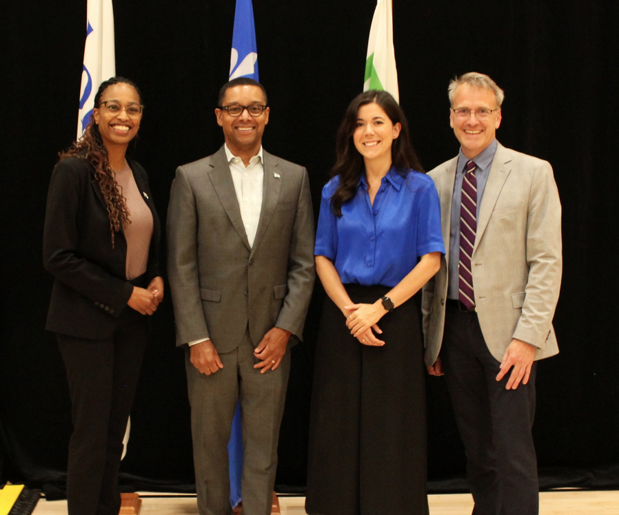 Le cégep de Longueuil va rénover sa piscine