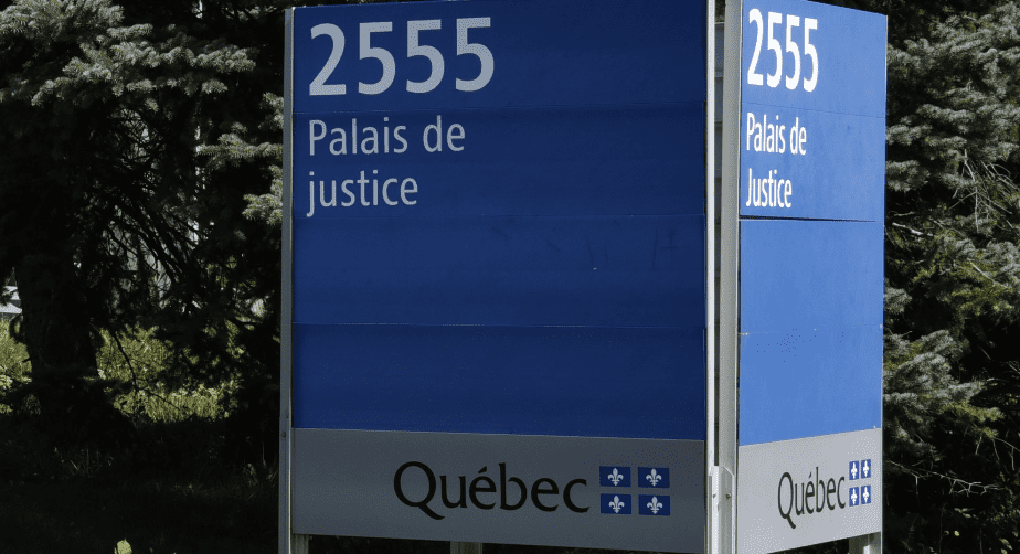 Un accusé d'agressions sexuelles plaide coupable