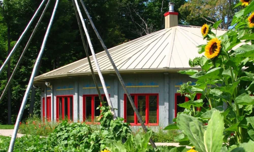 Progrès dans les négociations entre Mont-Saint-Hilaire et la Maison autochtone