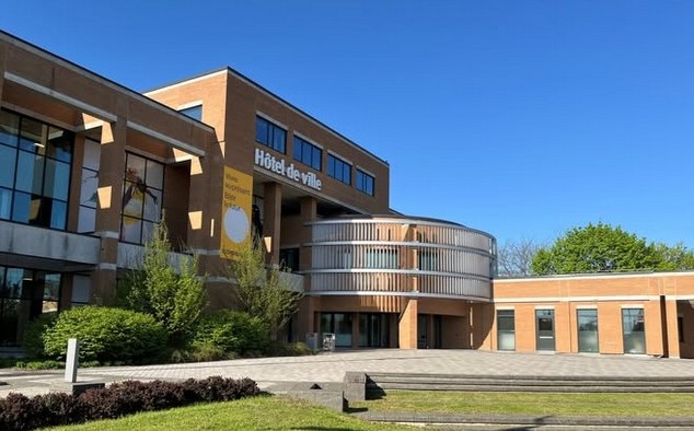 Brossard prépare l’achat de véhicules lourds