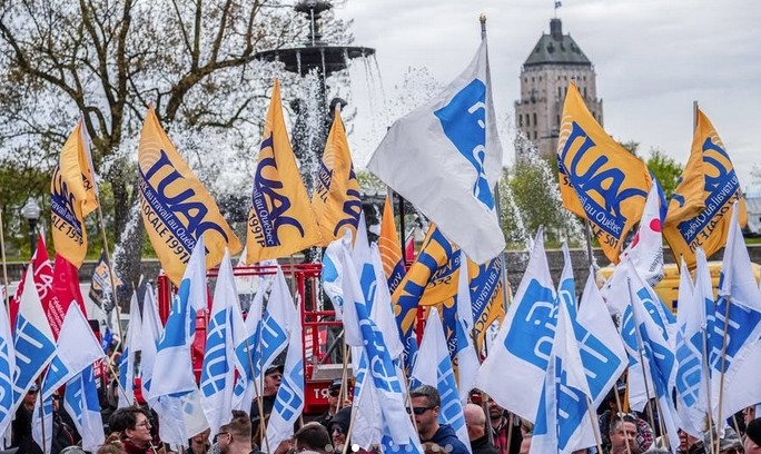 Des avancées collectives pour les syndiqués de l’usine Lambro