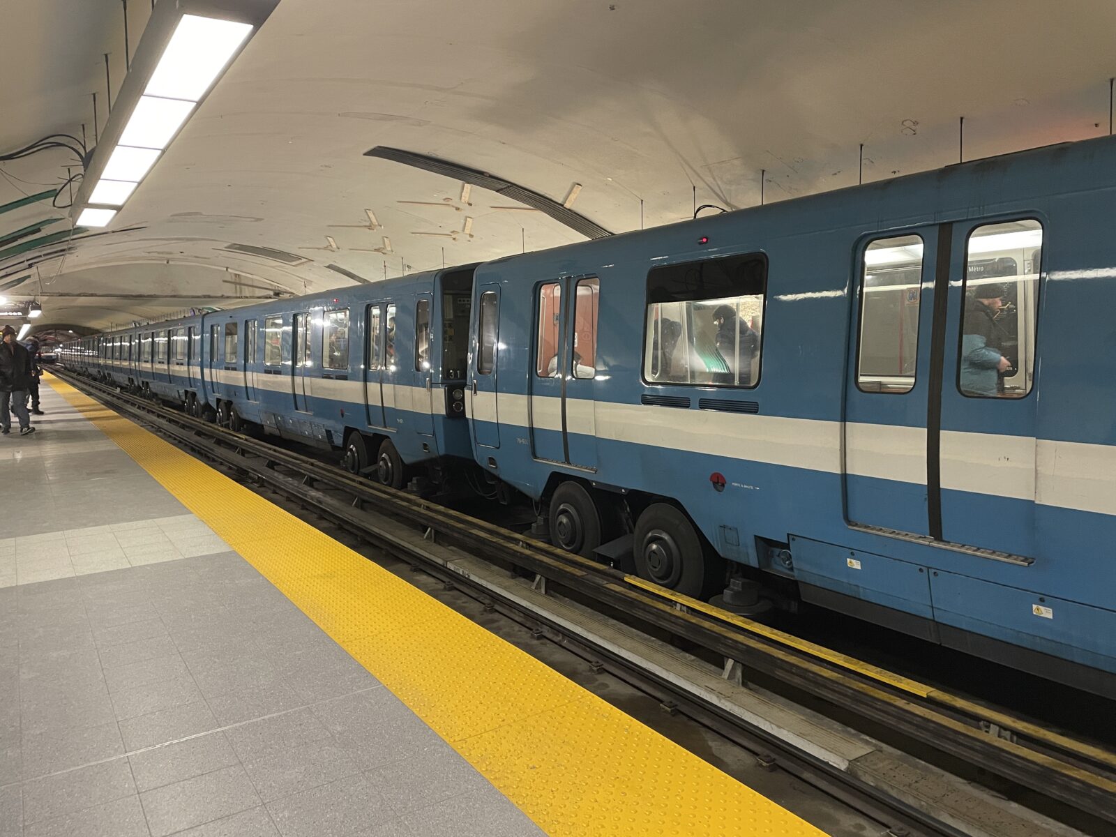 Menace de grève renforcée chez les chauffeurs de la STM