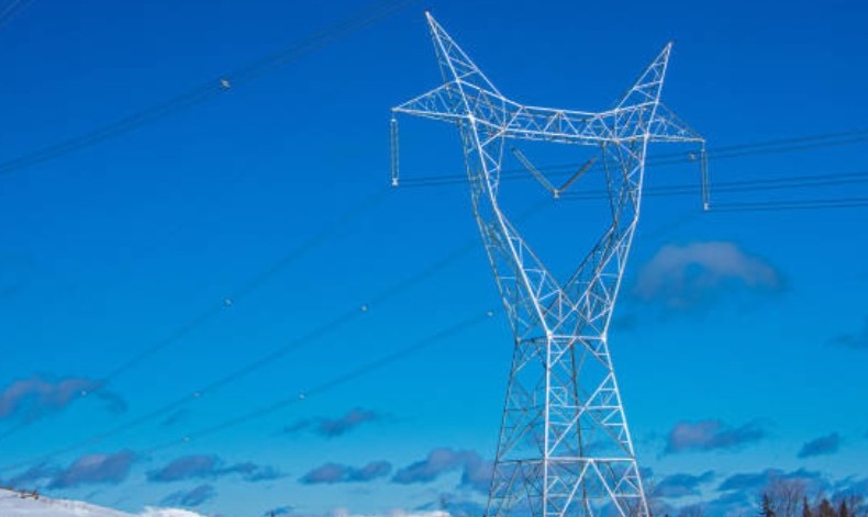 FM1033pîlone,pannes,électricité,Longueuil,familles,noir,ménages,éq