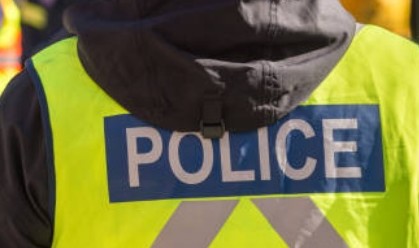 arrestations,fm1033,trafiquants,stupéfiants,escouade,mixte,frappe,coup,dur,personnes,policière,hells angels,opération,femme,suspects,justice,Longueuil,accusations,promesse,recherchées