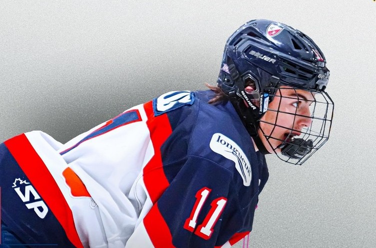 Longueuil,hockey,raclée,Ligue,match,disputé,saison,buts,période,filet,enceinte,collège,fm1033