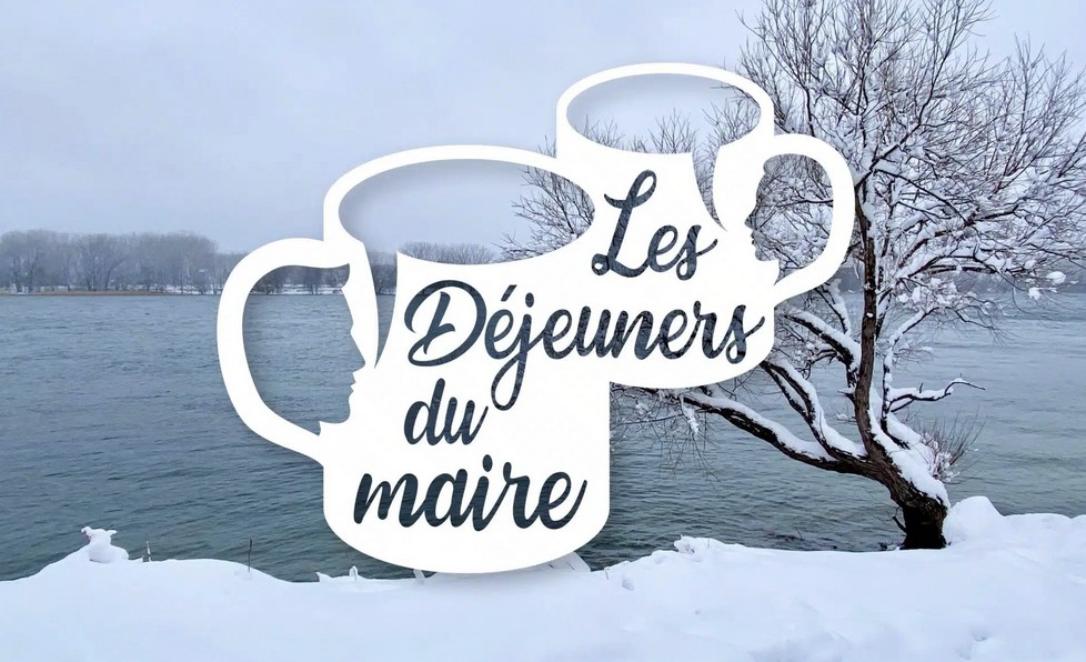 Actualités année déjeuner dialoguefavoriser discussions entamer formule hôtel maire participants population samedi Ville Voucherville