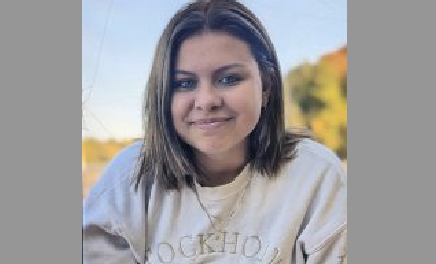 adolescente,disparue,autorités,manteau,sûreté,informations,proches,femme,pied,mesure,poils,signe