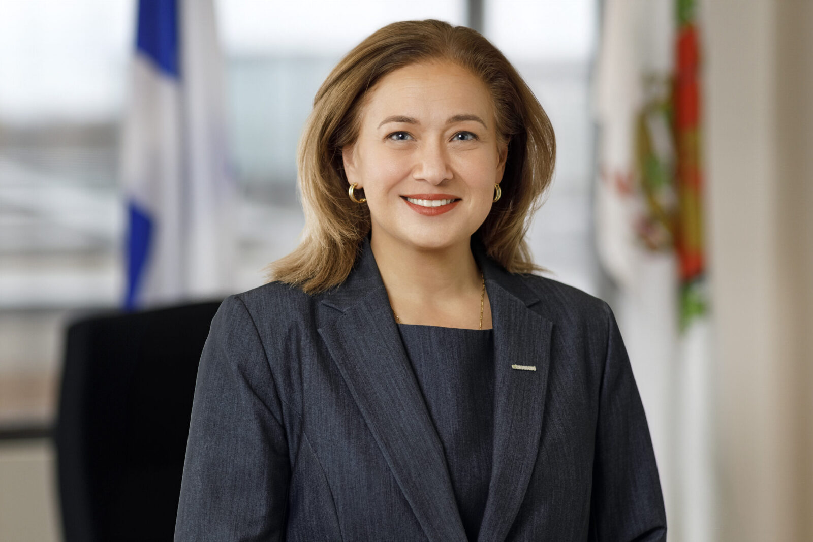 mairesse,Assaad,Brossard,fm1033,défis,changements,mois,niveau,habitations,environnement,politique,besoin,attentes,enjeux,municipal,logement,économique,discours,crise