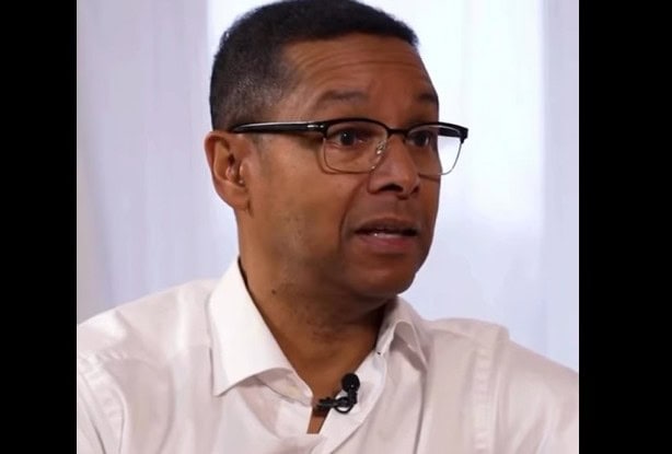 député,Taillon,ministre,avenir,politique,coalition,caucus,prochain,chef,course,démission,transition,temps,sociales,fonctions,portefeuille,retrait,allié,contexte,candidat