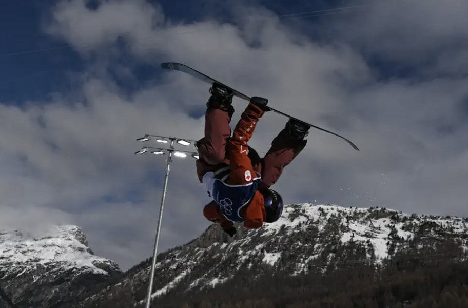 journaliste,planchiste,Longueuil,épreuve,position,neige,athlète,descentes,espoir,mieux,médaille,podium,capable,chutes,or,blesser
