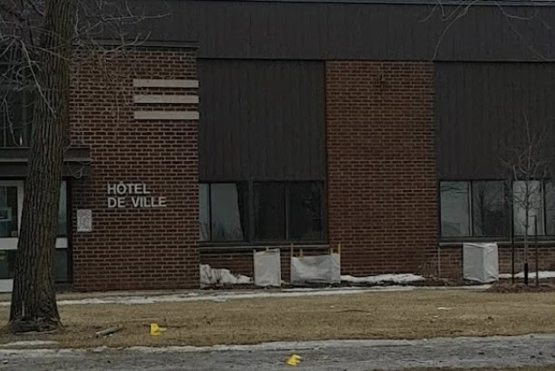 ville,Candiac,équipements,niveau,mise,machinerie,gazon,tracteurs,somme,part,majeure,neige,entretien,remorque,municipalité,volet,appareil