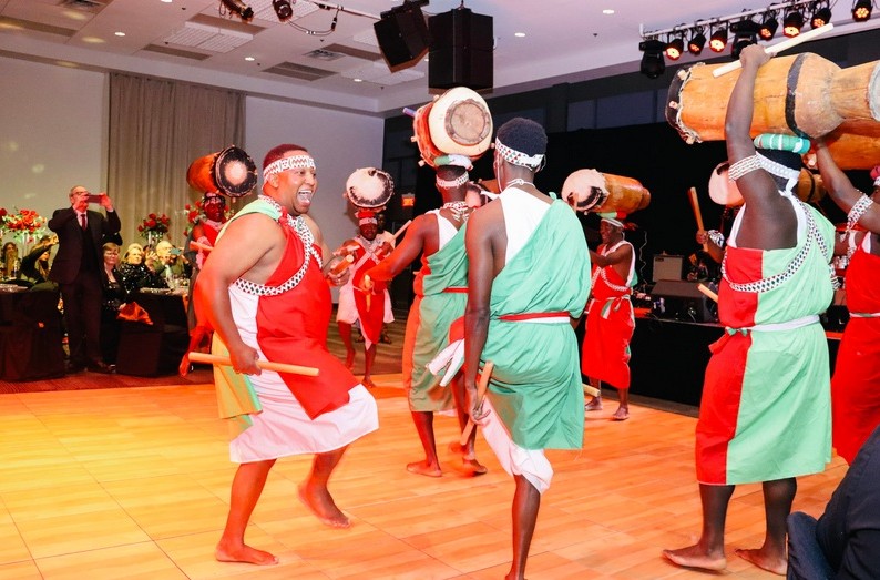 personnes,excellence,noire,célébrer,travers,durables,parcours,communauté,marque,début,organismes,histoire,honorer,événement,soirée,Brossard,performance,musicale,rassemblements