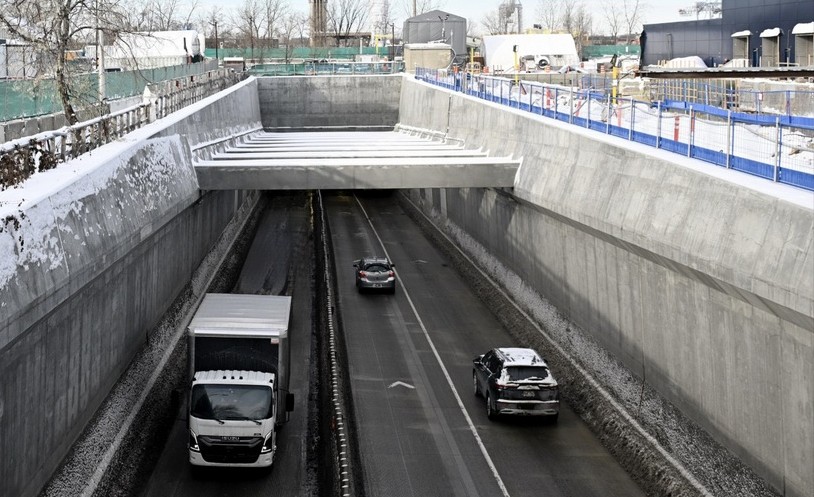 journaliste,stagiaire,nuit,autoroute,fermeture,secteur,ministère,transport,durable,travaux,éclairage,fermée,sortie,automobiliste,présence,policière,rester,tunnel,circulation,nobel,boulevard