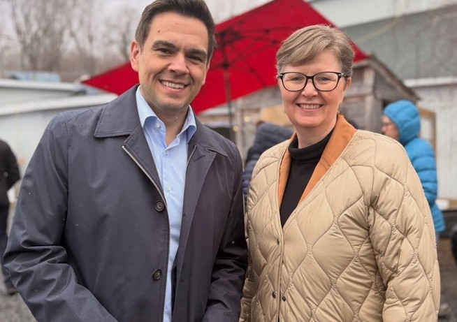 chef,parti,libéral,milieu,communautaire,base,qualité,vie,demandes,résidents,efforts,financement,organismes,ordre,logements,élections,charge,État,santé,éducation