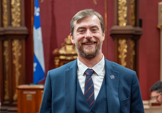 député,Varennes,visite,enjeux,travailleurs,transport,sécurité,succès,pénurie,institut,commun,énergétique,recherche,député,meilleur,production,région