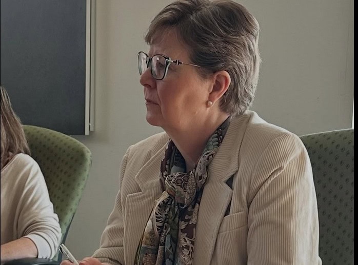 députée,organismes,entreprises,tournée,jours,table,itinérance,aéroport,région,permis,réseau,transport,milieux,rencontres,réalités,terrain,élues,libérale