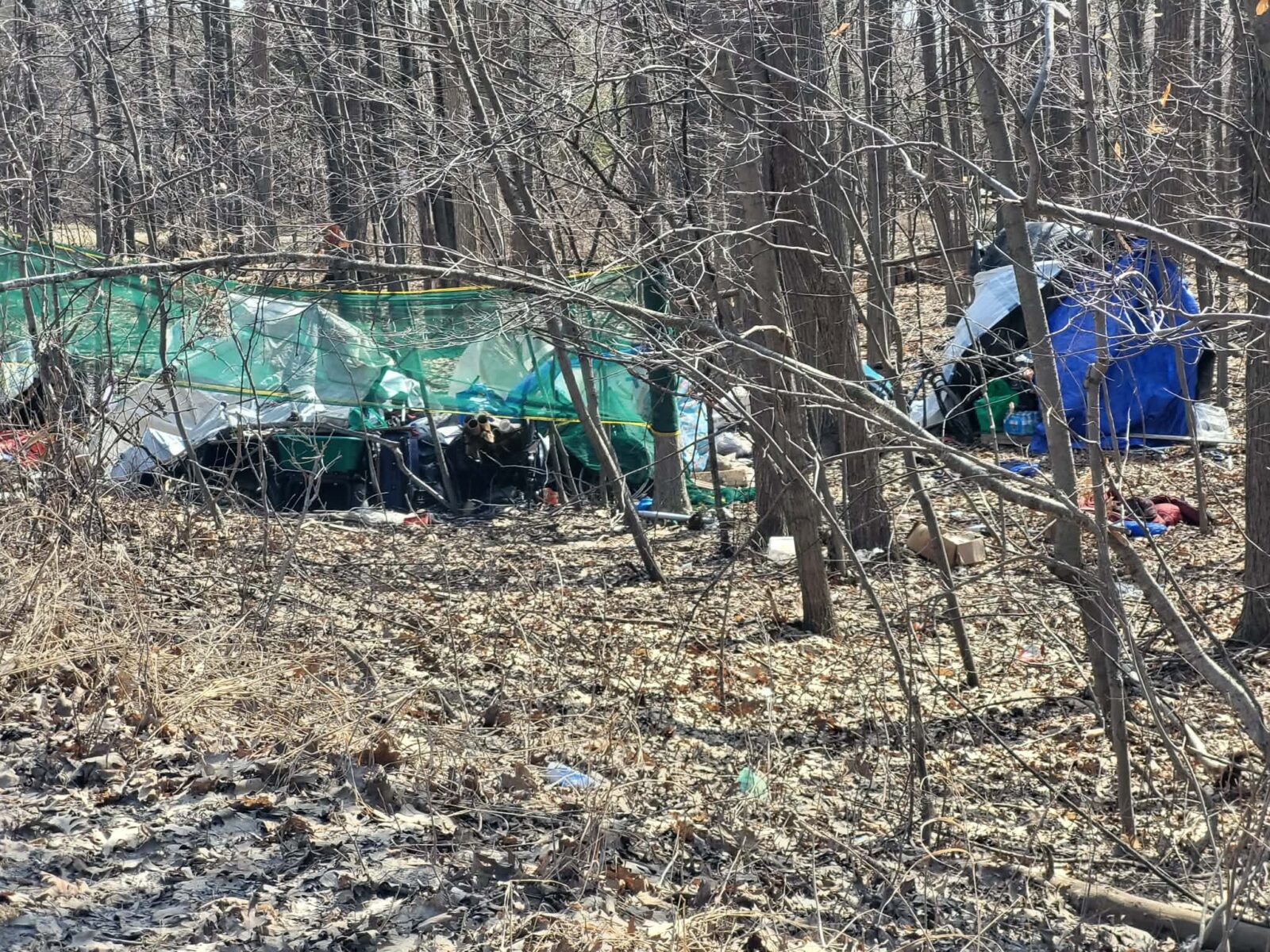 Longueuil,campement,quartier,observation,ville,personnes,priorit.,solutions,soutien,logement,clair,équipes,occupants,printemps,inspection,année,contact,respecte, balises,sérieux