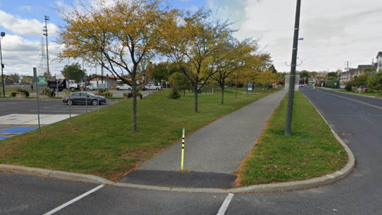 piste,cyclable,complexe,sportif,Delson,maire,ville,projet,Titanic,discussions,mobilité,lien,citoyen,pôle,aînés,majeur,municipalités