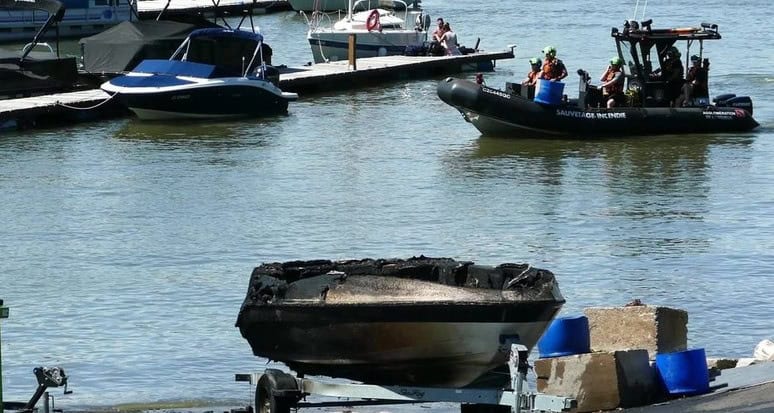 feu,incident,Boucherville,service,brûlures,homme,équipe,nautique,flammes