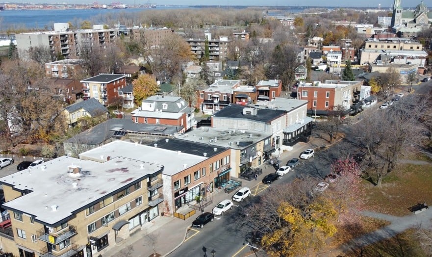 agglomération auditeur constat dollars économies exercice facturation faits financier Longueuil mairesse période plan rapport réduction Revenu vérificatrice