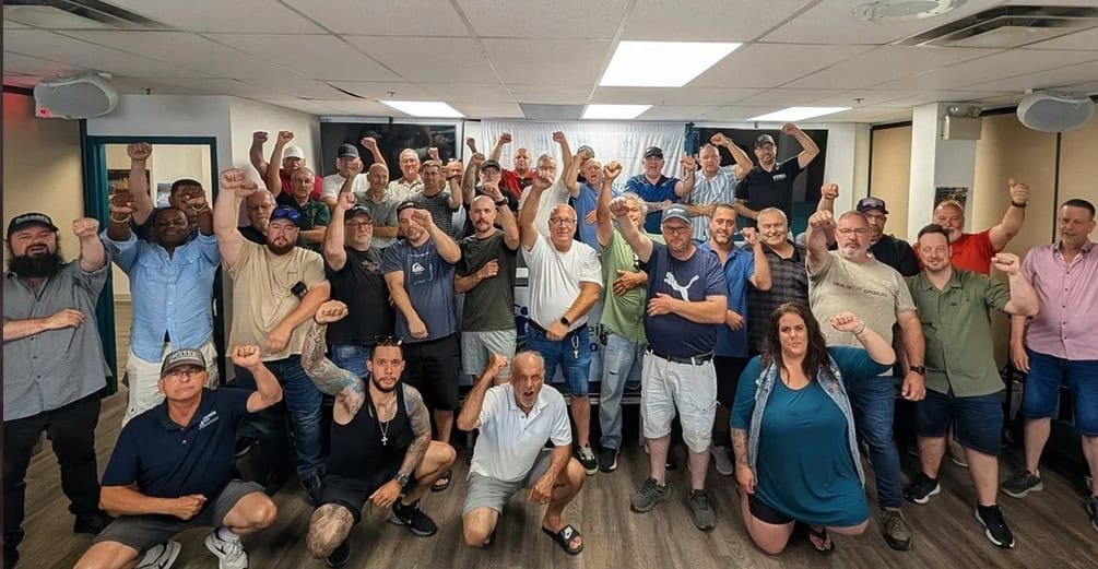 syndiqués,béton,lasalle,offres,patronales,CSN,travailleurs,lockout,rue,membres,cadre,conciliation,augmentations,régime,retraite,salariales,prime,assurance,collective,conflit