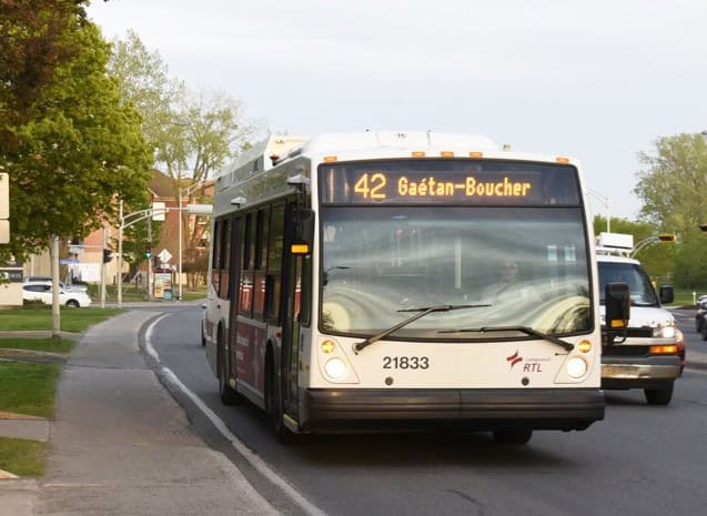 RT',adapter,électrique,centres,transport,Longueuil,travaux,modernisation,autobus,gouvernement,programme,aide,collectif,niveau,installations,ministre,parcs,organisme,projets,montant