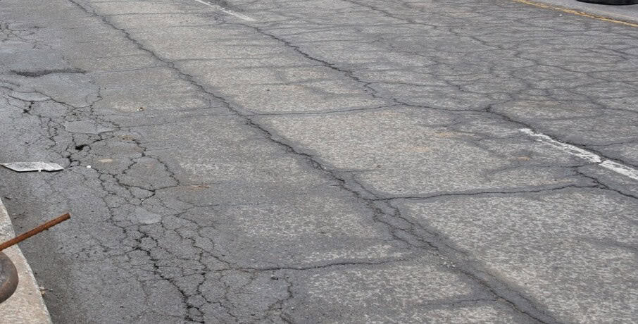 route,Longueuil,rues,troues,ville,contrat,fissures,sceller,appel,nouvel,décision,raison,concurrence,résultats,soumission,bonne,entreprise,cher,travaux
