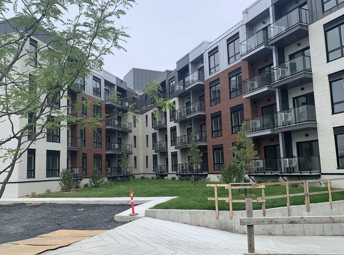 Longueuil,projet,Place,partenaires,immeuble,logements,communautaires,assure,couples,familles,métro,habitation,phase,députée,aide,FTQ,locataires,mars,programme