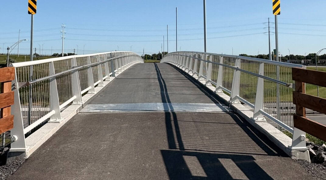nouvelle,piste,cyclable,pont,Brossard,ville,semaines,déplacements,objectif,adeptes,transport,terre,offre,rapide,marcheuses