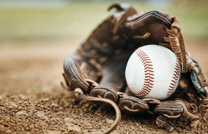 Ducs,baseball,Longueuil,LaSalle,programme,double,honneurs,duel,contrôle,poussée,points,manche,avance,circuit,remontée,domicile,matchs,saison