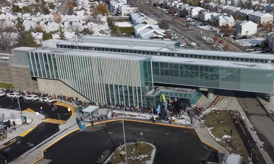 REM,future,liaison,aéroport,voitures,Pulsar,essais,portion,usagers,Brossard,vitesse,voies,étapes,station,service,ouverture
