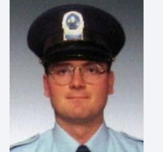 Article: Un hommage permet au policier Benoît L’Écuyer de continuer de vivre à Saint-Hubert 