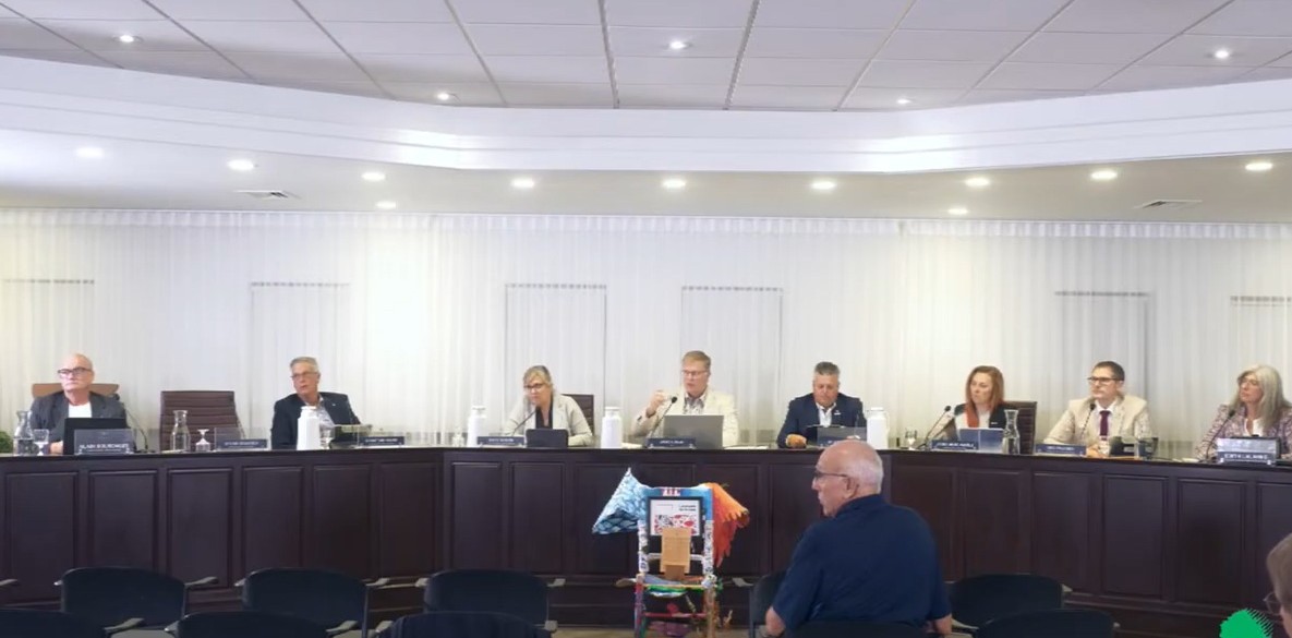 ministère,transport,gouvernement,Sainte-Julie,financement,ville,achalandage,situation,métropolitain,autorité,couronne,écart,table,préfet,régionale