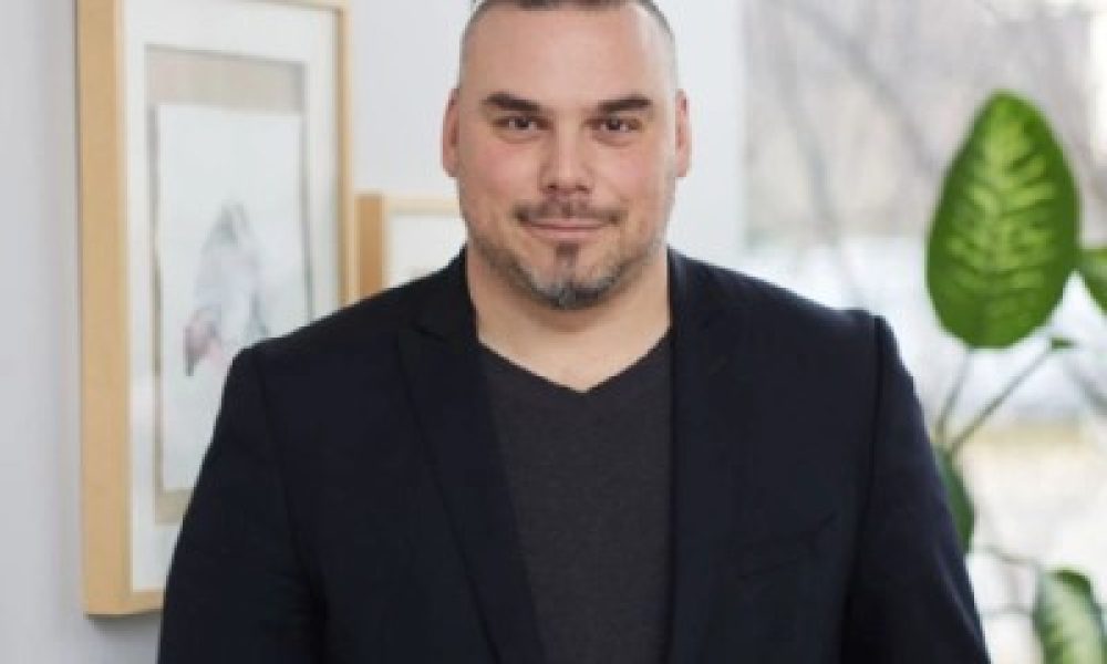 Le directeur au Pôle de l’économie sociale de l’agglomération de Longueuil, David Miljour. Photo: LinkedIn