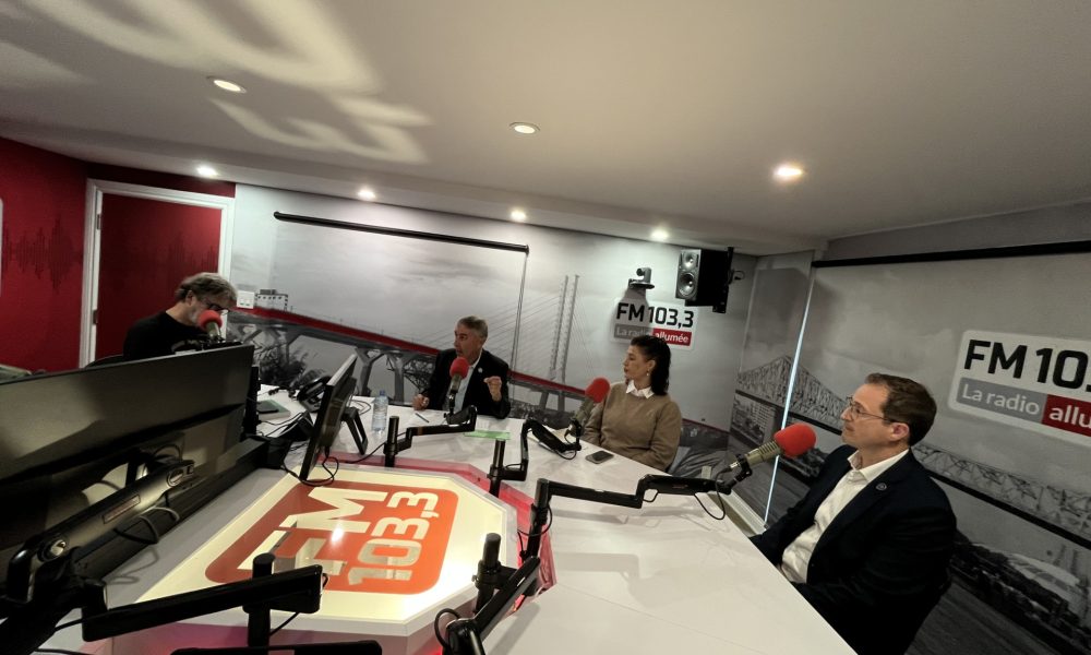 Photo: FM 103,3