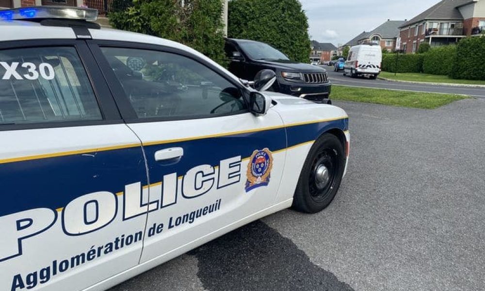 Saisie d'armes et de cocaïne à Brossard et Montréal