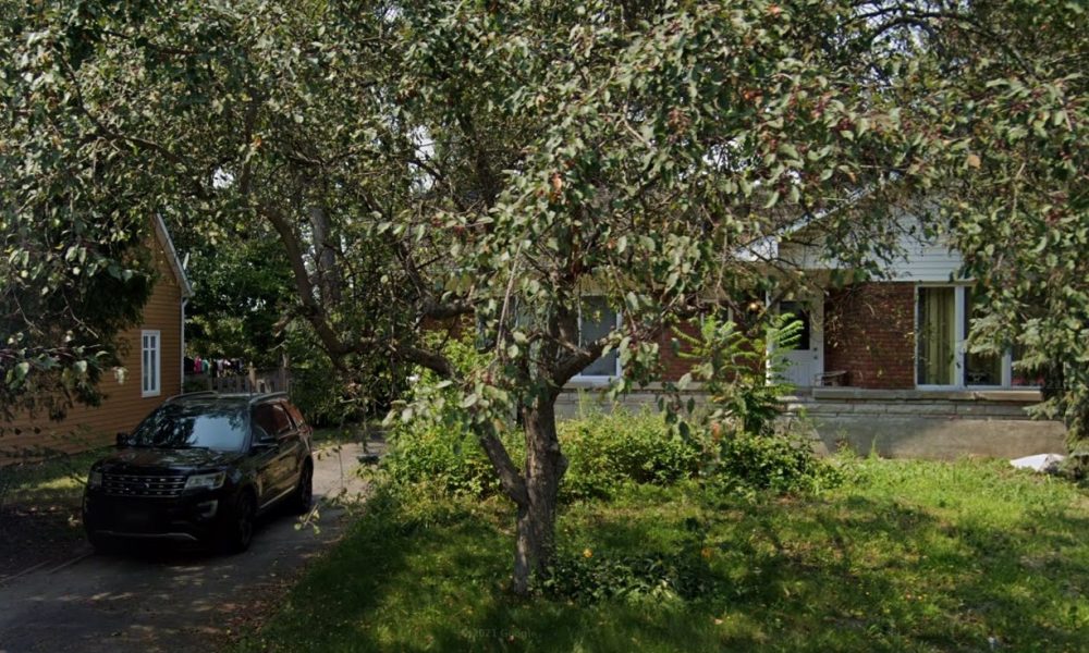 Un millier de personnes veulent sauver une maison de Saint-Bruno