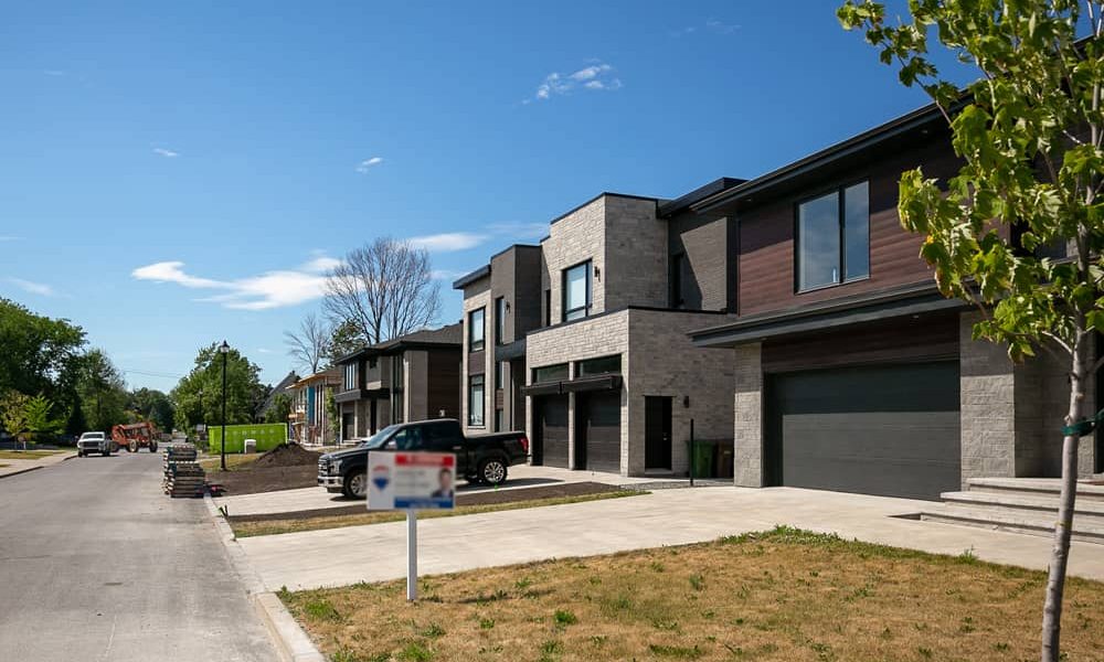 Source: Association professionnelles des courtiers immobiliers du Québec (APCIQ)