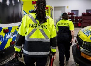 70% des ambulanciers du Québec ont songé à quitter la profession
