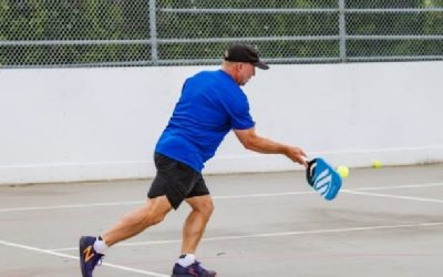 pickleball, montée,popularité,Rive-Sud,phénomène,cnetres,portes,terrain,régions,adeptes,monde,tennis,joueur,tennis,règles,bassin,parties,jeunes,familles,nouvelles