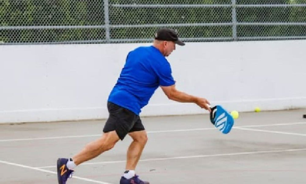 pickleball, montée,popularité,Rive-Sud,phénomène,cnetres,portes,terrain,régions,adeptes,monde,tennis,joueur,tennis,règles,bassin,parties,jeunes,familles,nouvelles