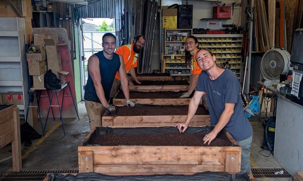 Des bacs comestibles pour verdir le parc industriel de Delson