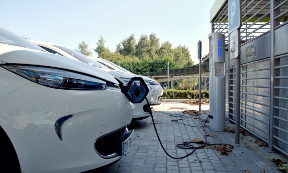 Longueuil accélère l'électrification des transports