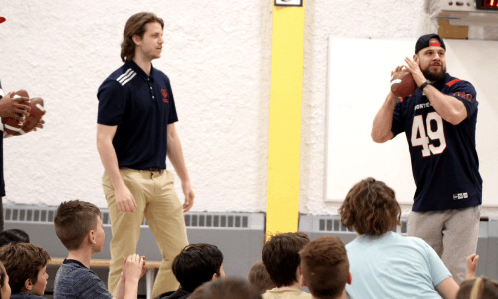 Les Allouettes visitent des étudiants