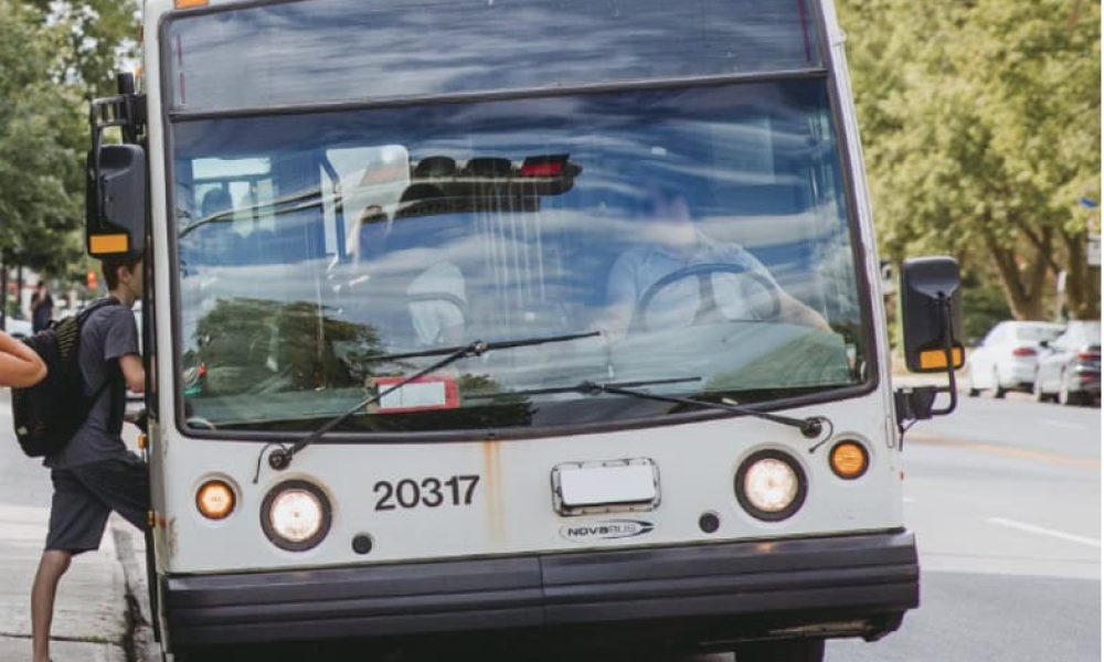 Sainte-Catherine conteste toujours la surtaxe sur l’immatriculation des véhicules