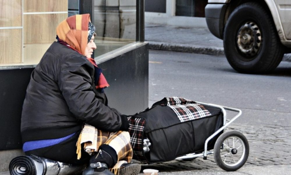 fm1033,itinérance,femmes,Longueuil,Rive-Sud,journaliste,situation,actualité,professeure,ressources,besoins,charge,réalité,rencontre,étude,humaines,régional