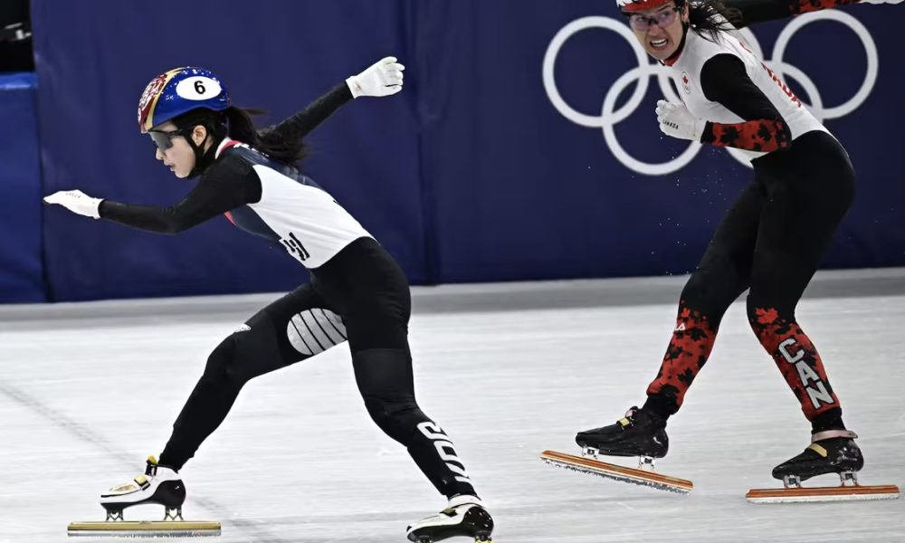 Blais,relais,féminin,canadien,qualigie,finale,grande,mètres,patinage,vitesse,courte,piste,vague,hommes,terminé,épreuve,chinoise,tour