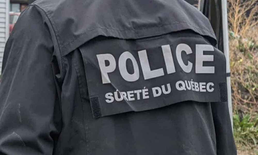 Retirer un terme : alcool alcoolRetirer un terme : cadre cadreRetirer un terme : enquête enquêteRetirer un terme : GHB GHBRetirer un terme : grammes grammesRetirer un terme : liquides liquidesRetirer un terme : Longueuil LongueuilRetirer un terme : perquisition perquisitionRetirer un terme : résidence résidenceRetirer un terme : service servic