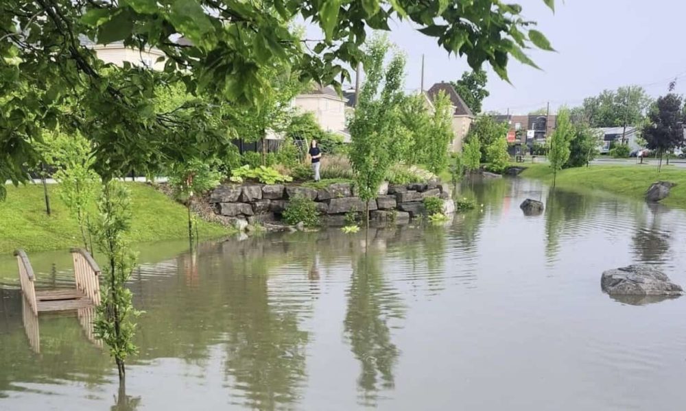routes,fermées,pluies,fortes,régie,police,situation,visites,services,urgence,fermetures,Delson,heures,police,inondations,municipal